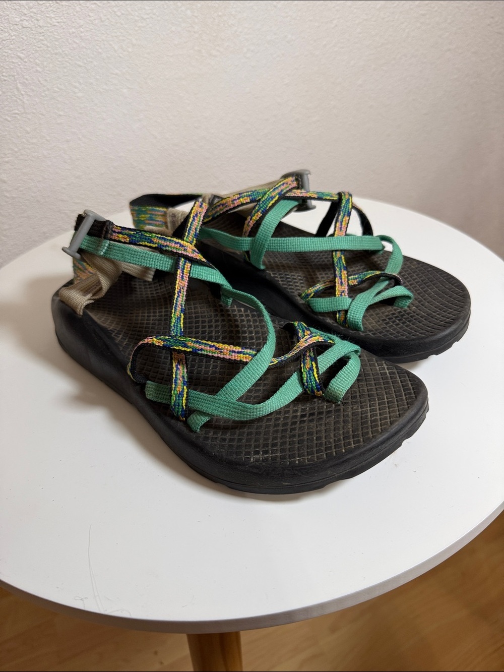 Chaco Women's Green Multicolor Strap Sandals